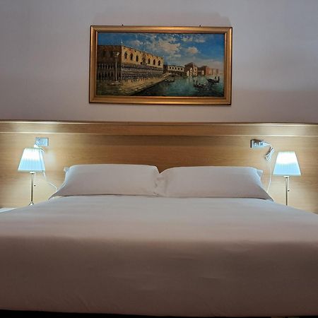 מסטרה Hotel Tito 2 מראה חיצוני תמונה