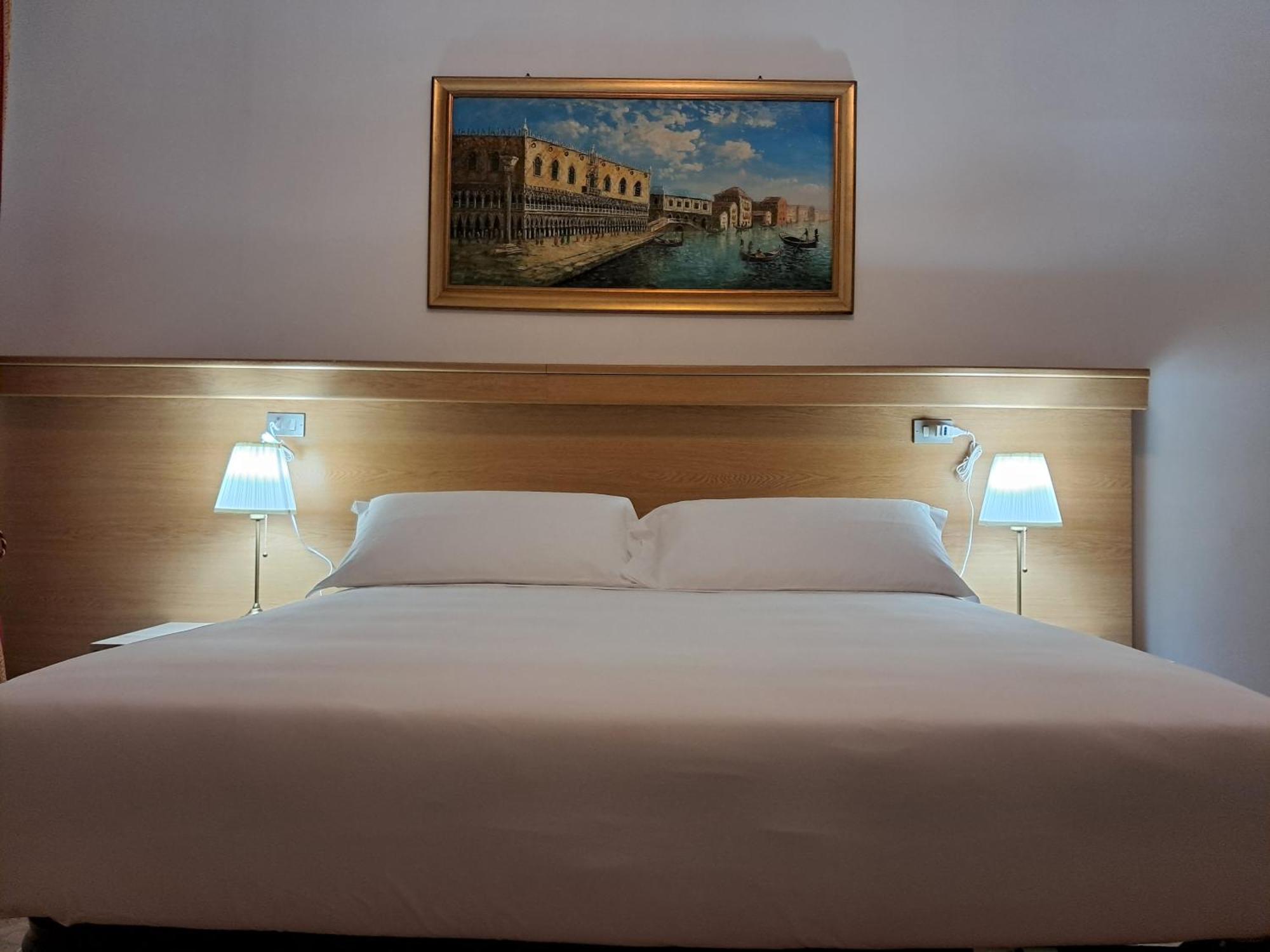 מסטרה Hotel Tito 2 מראה חיצוני תמונה
