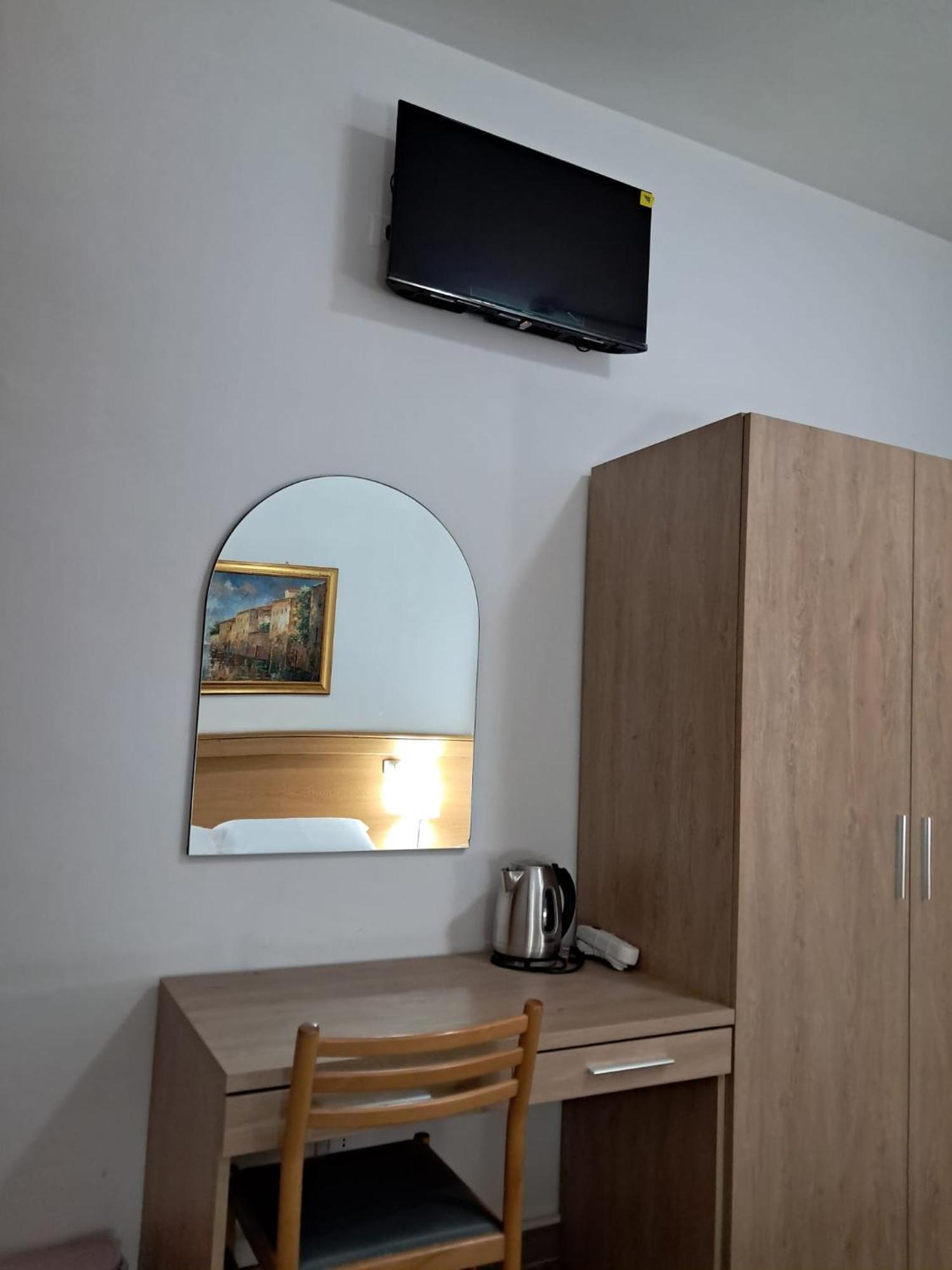 מסטרה Hotel Tito 2 מראה חיצוני תמונה